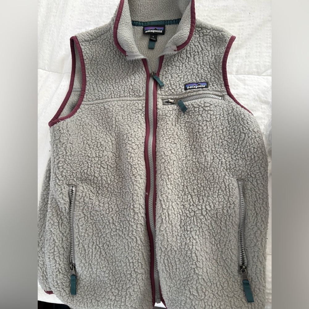 Patagonia women’s vest, size small, like new